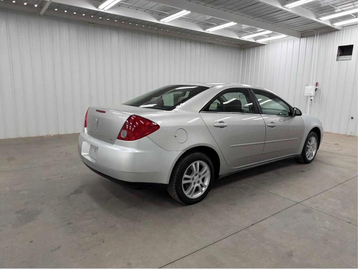 Pontiac G6 photo 4