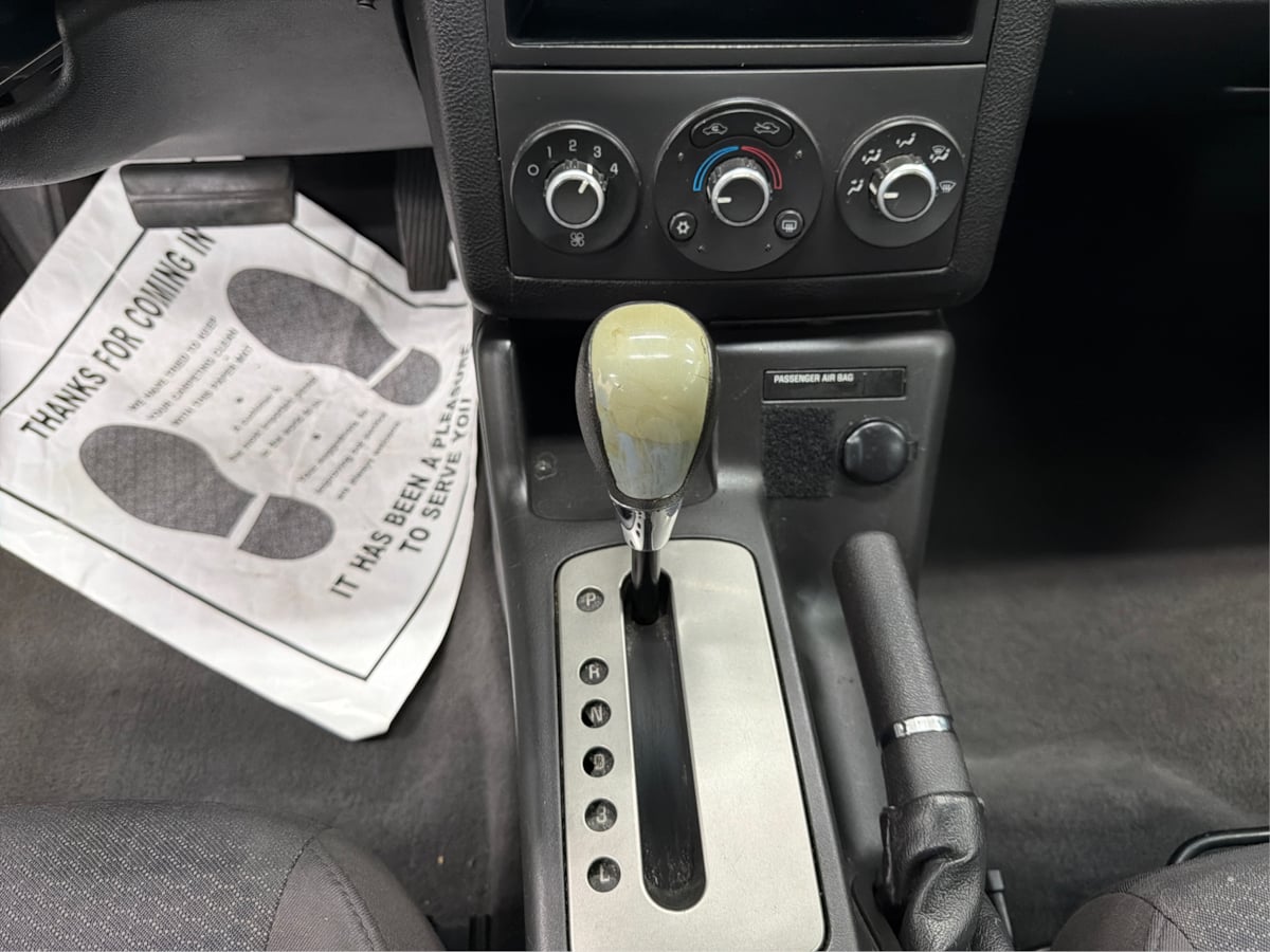 Pontiac G6 photo 49