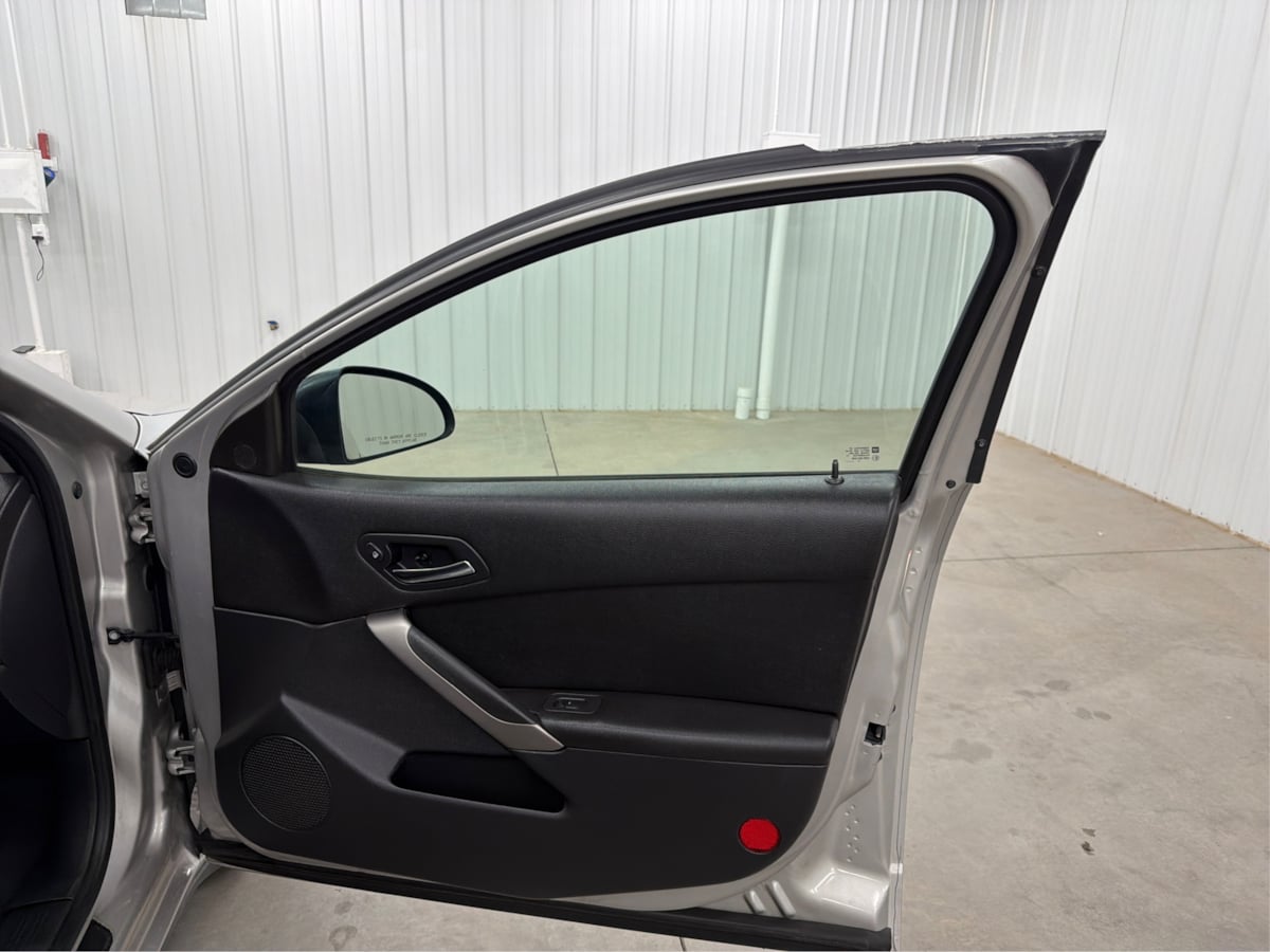 Pontiac G6 photo 27