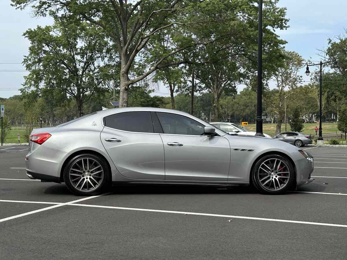 2014 Maserati Ghibli S Q4 photo 8