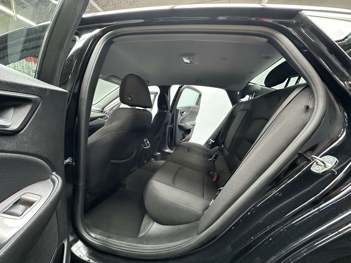 2020 Chevrolet Malibu 1LT photo 19
