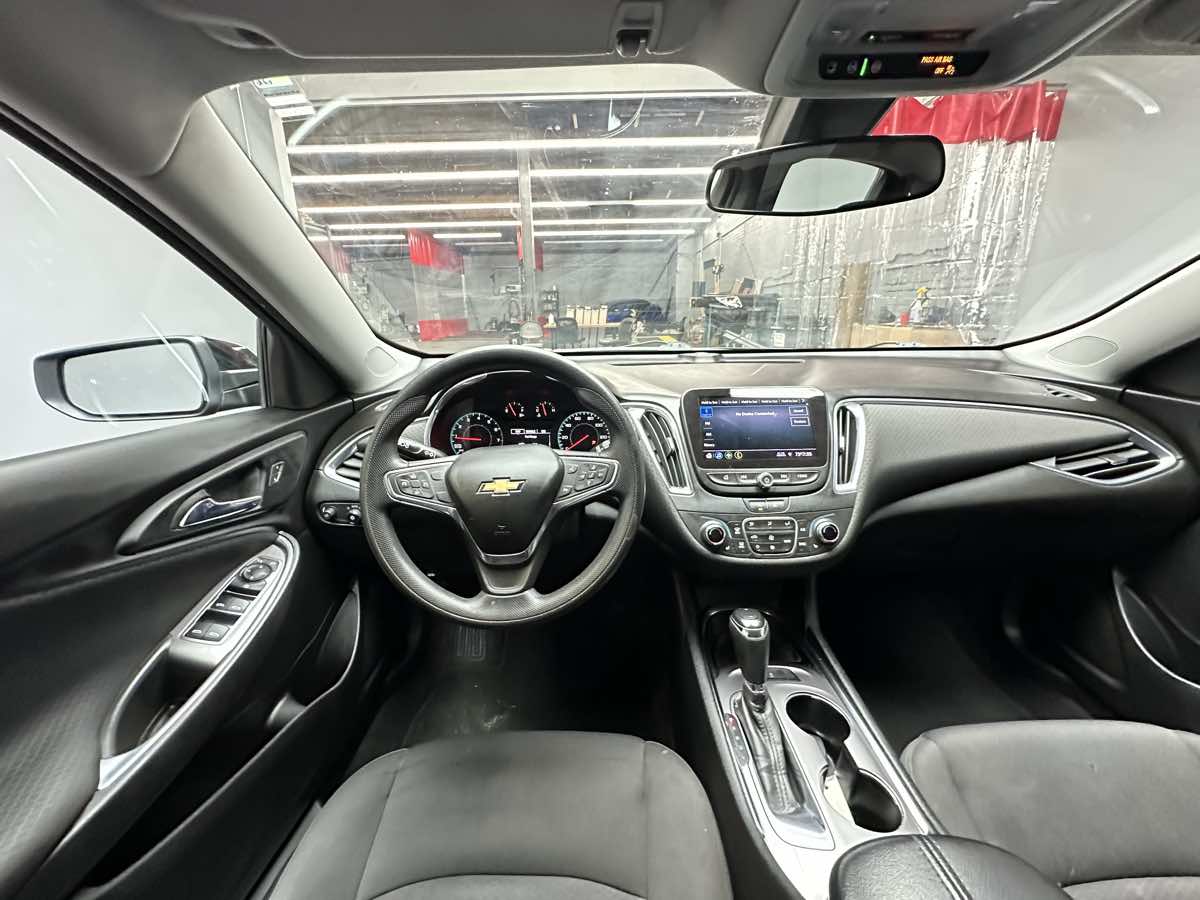 2020 Chevrolet Malibu 1LT photo 23