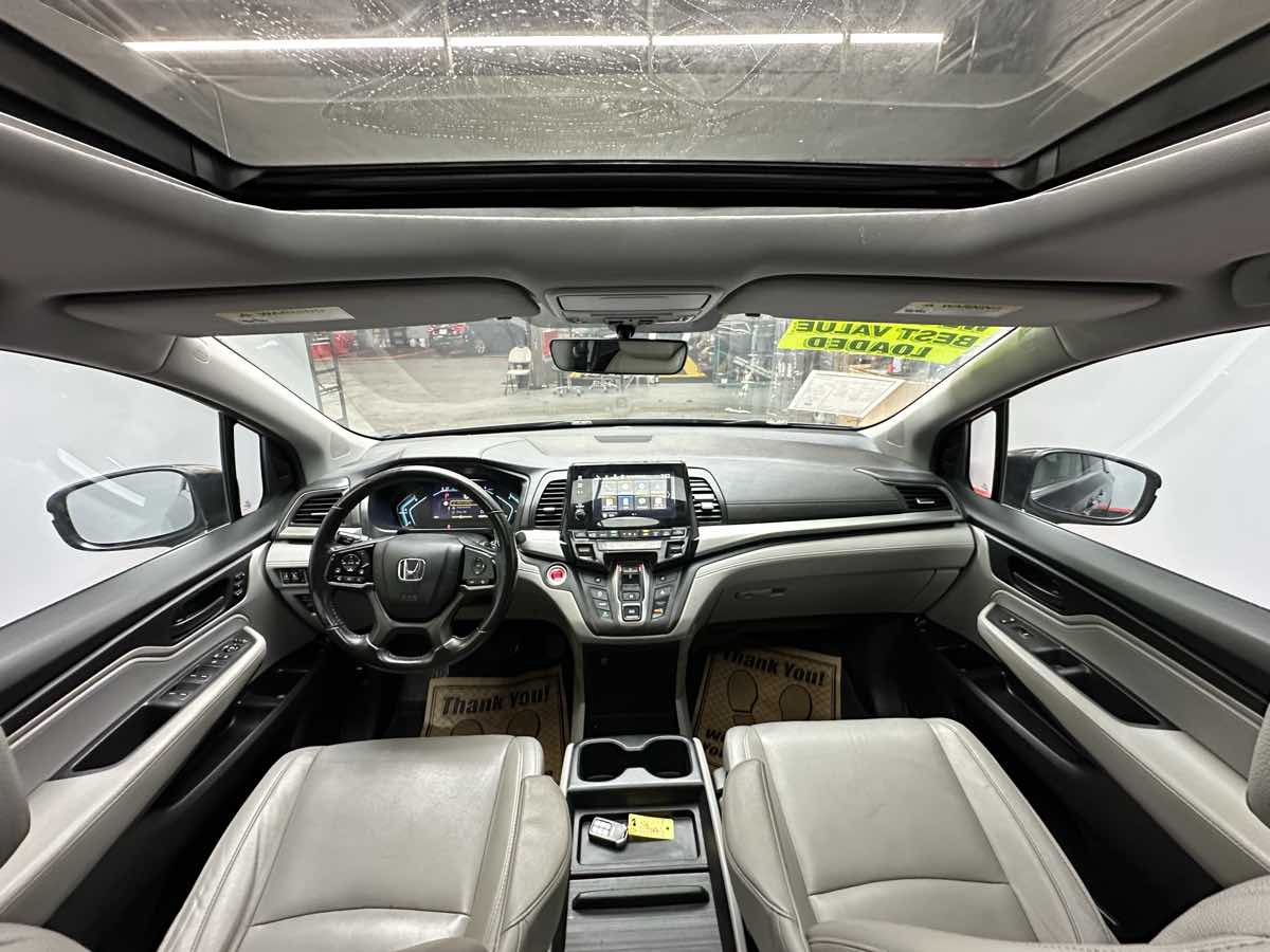2020 Honda Odyssey EX-L photo 26