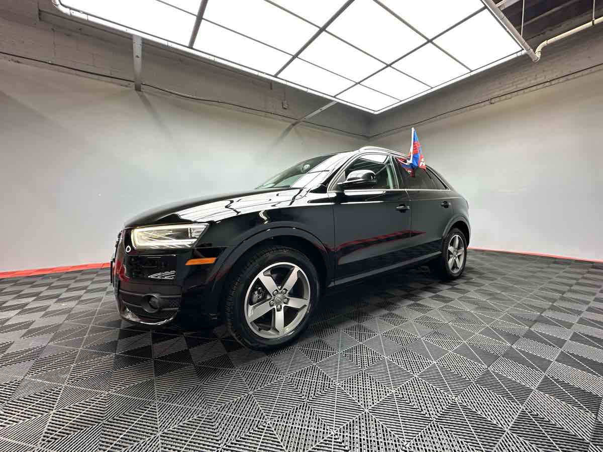 2015 Audi Q3 Prestige photo 4