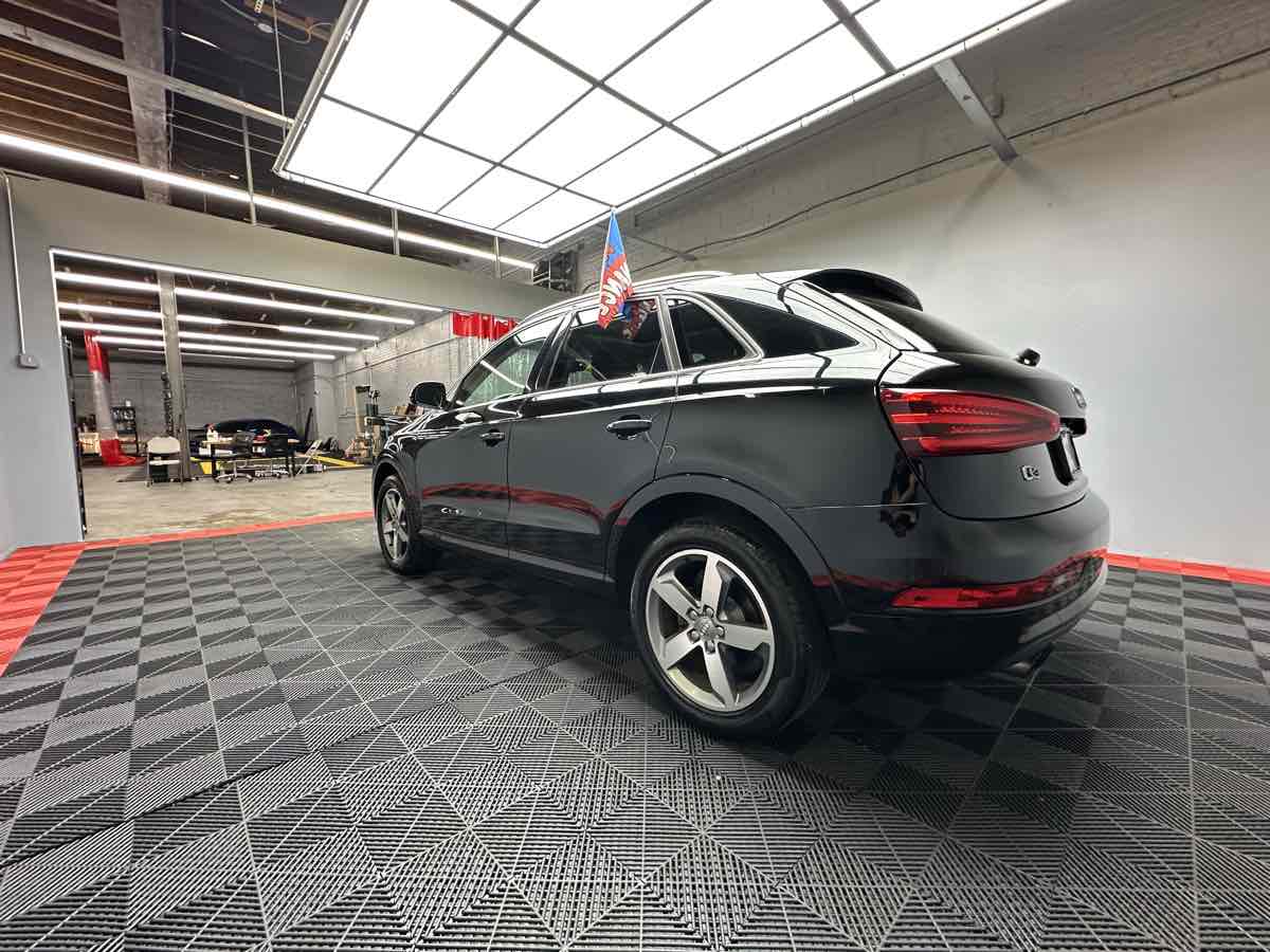 2015 Audi Q3 Prestige photo 5