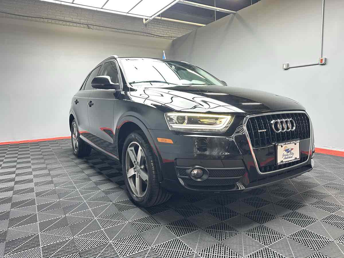 2015 Audi Q3 Prestige photo 11