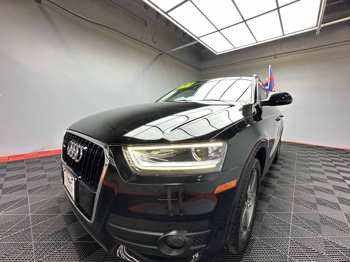 2015 Audi Q3 Prestige photo 13