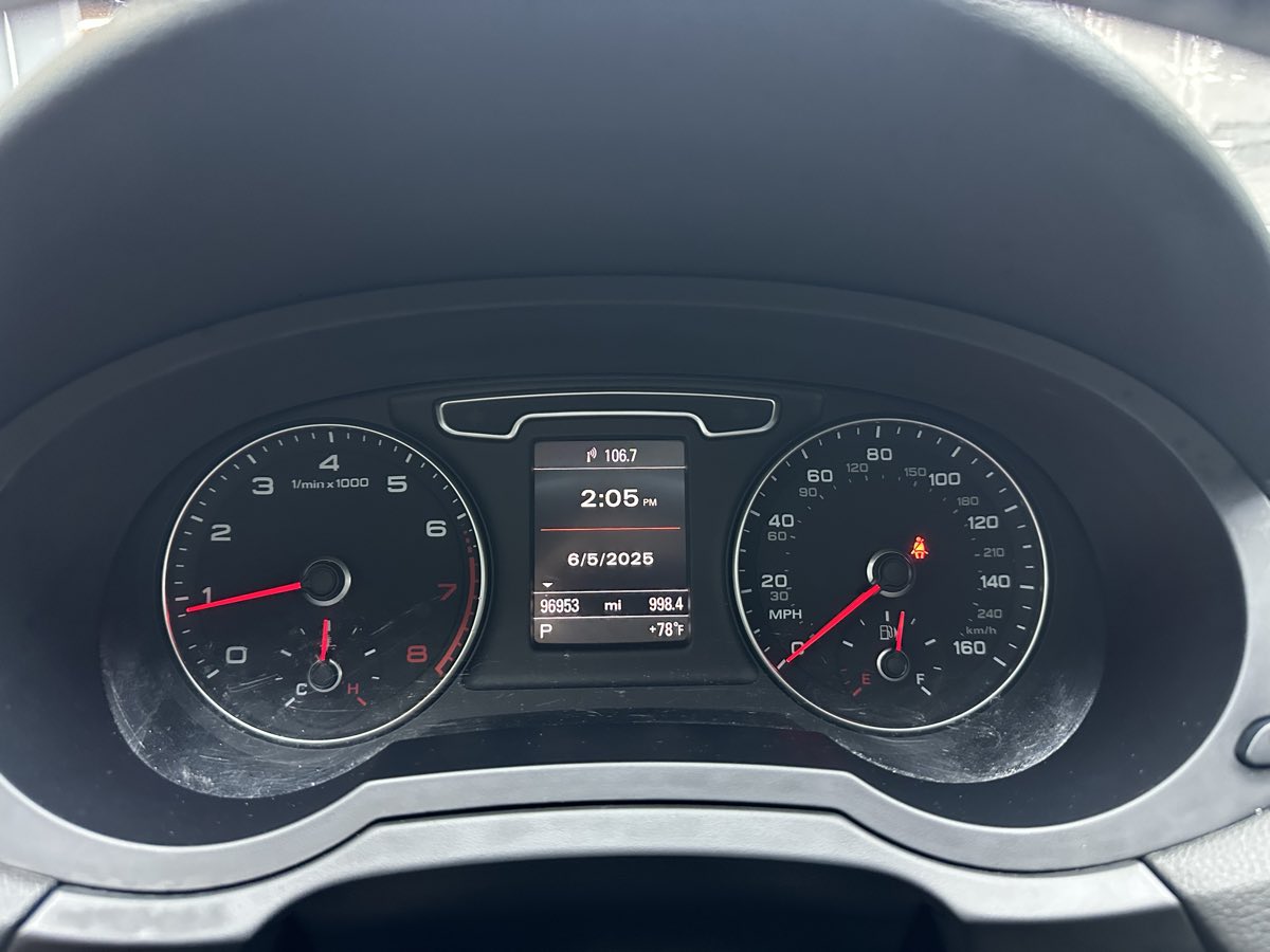 2015 Audi Q3 Prestige photo 33