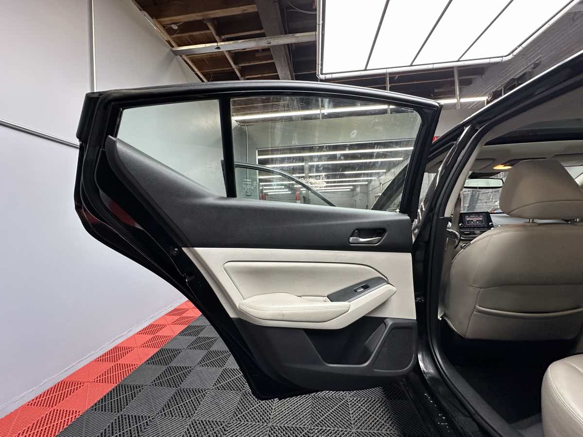 2019 Nissan Altima 2.5 SL photo 17