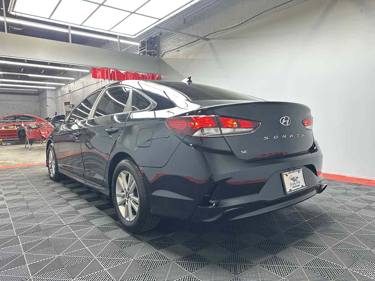 2018 Hyundai Sonata SE photo 6