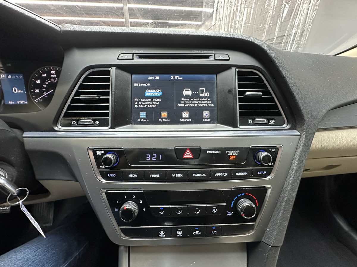 2017 Hyundai Sonata Sport photo 21