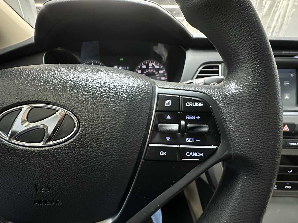 2017 Hyundai Sonata Sport photo 24