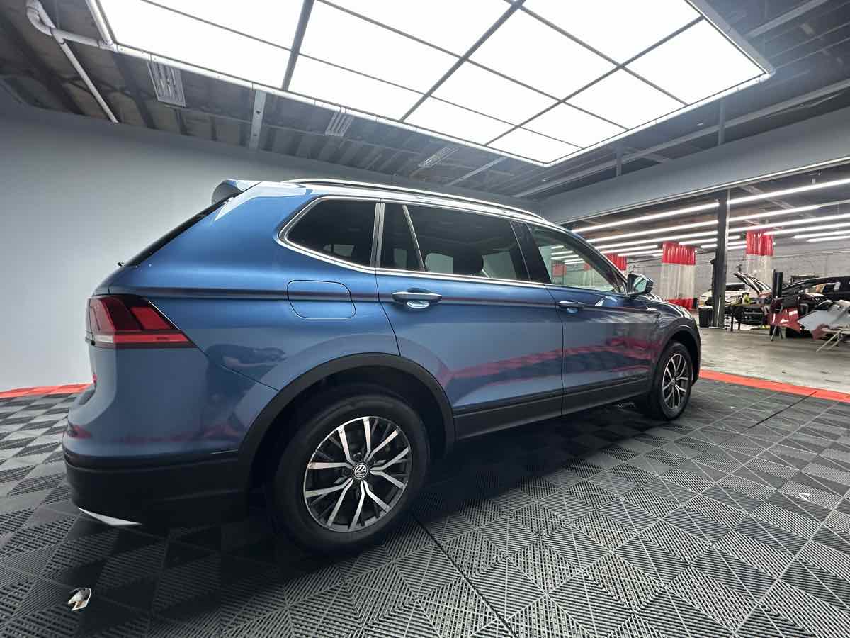 2019 Volkswagen Tiguan SE photo 10