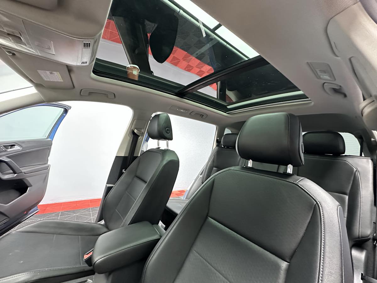 2019 Volkswagen Tiguan SE photo 23