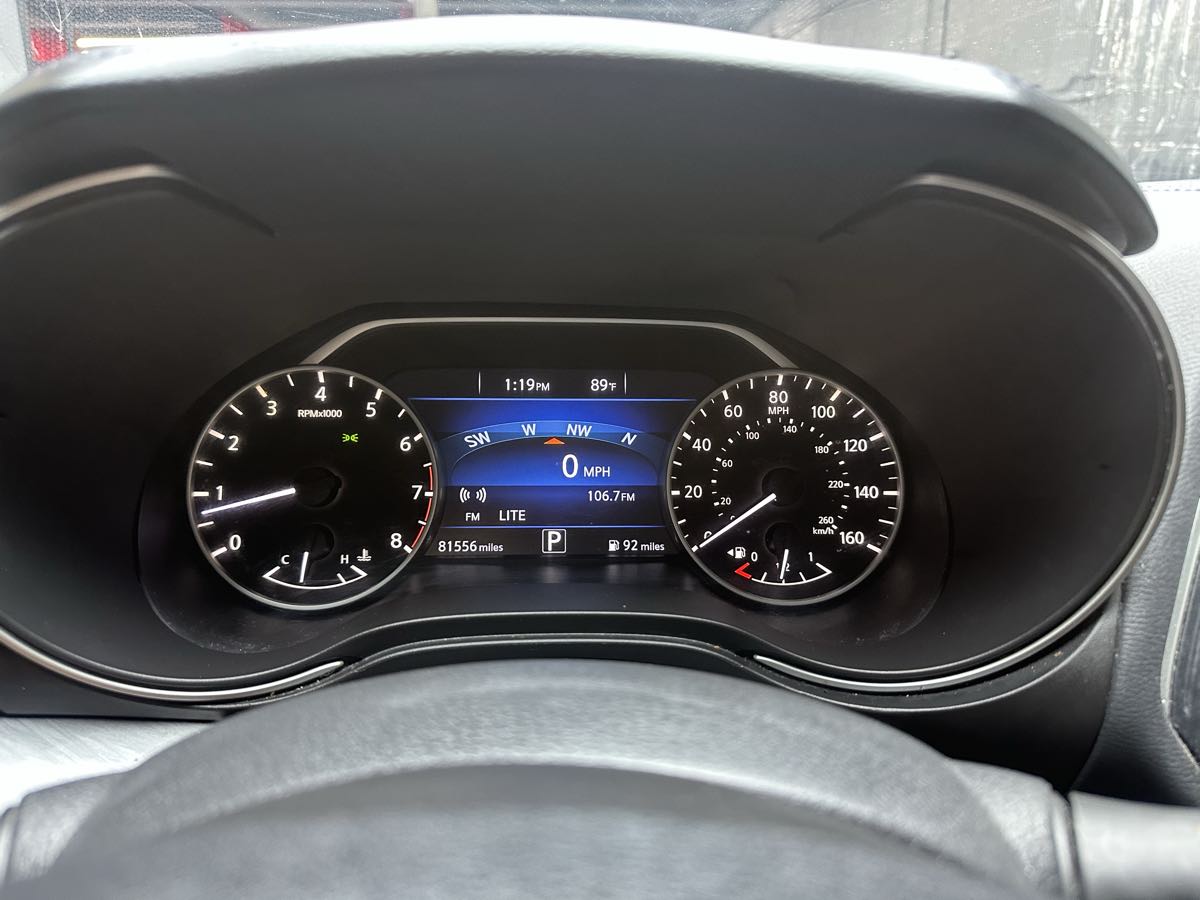 2018 Nissan Maxima S photo 23