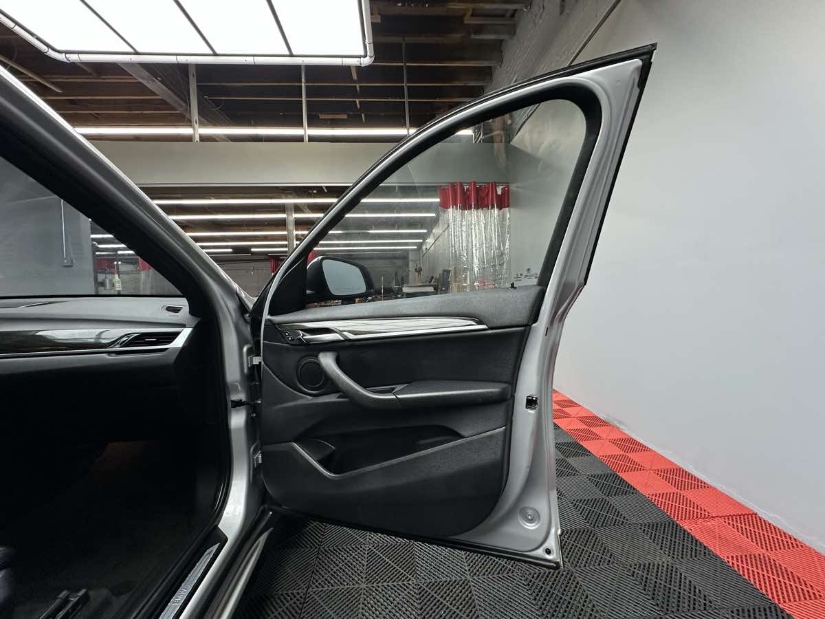 2018 Bmw X1 sDrive28i photo 17