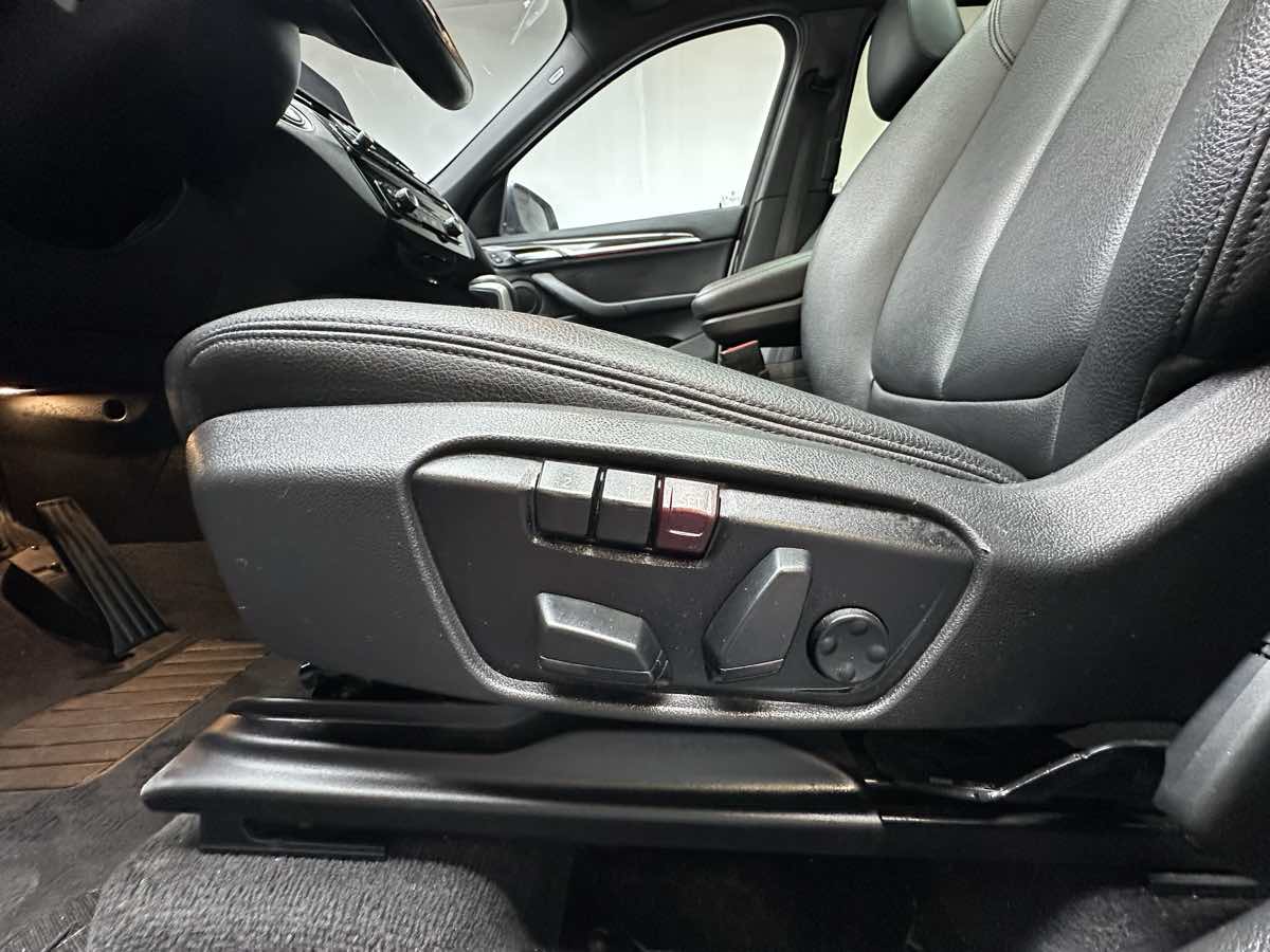 2018 Bmw X1 sDrive28i photo 26