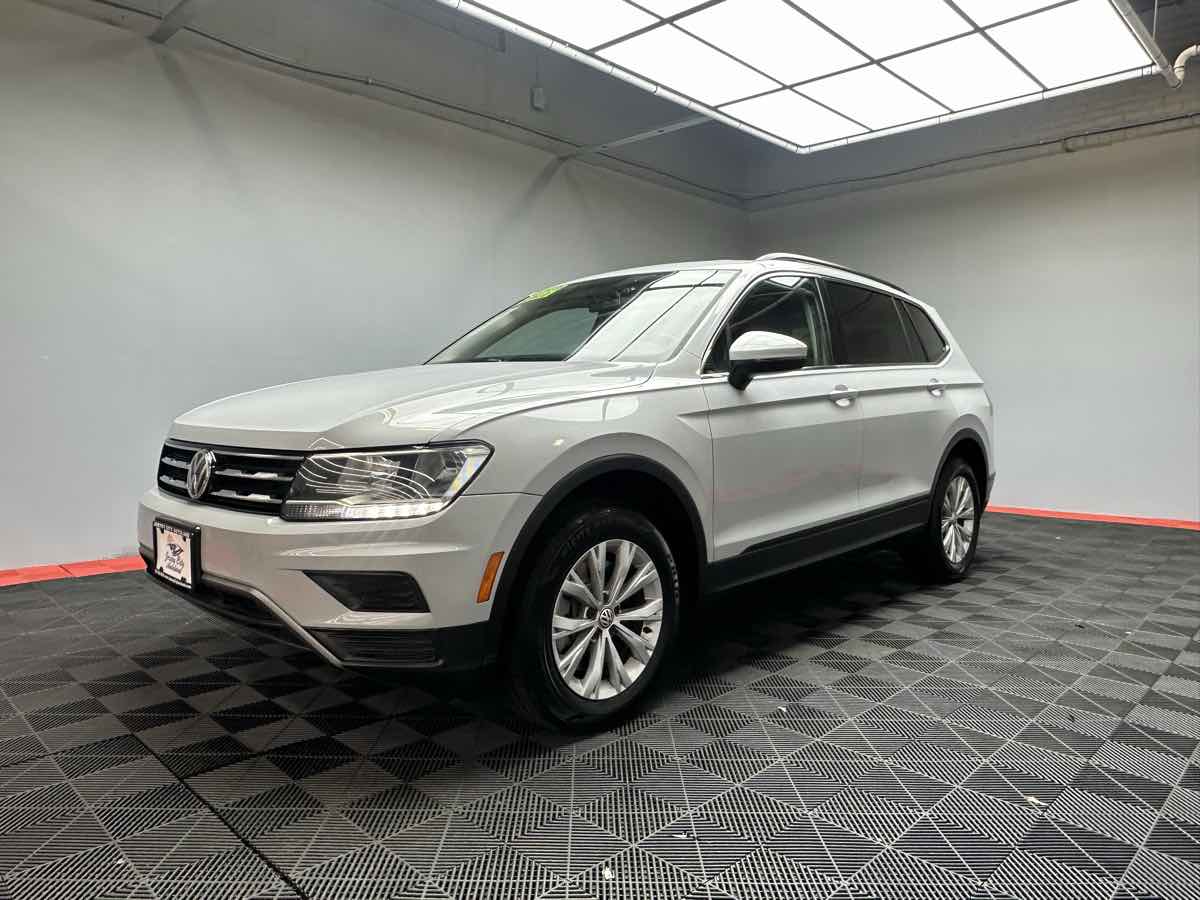 2019 Volkswagen Tiguan SE photo 3