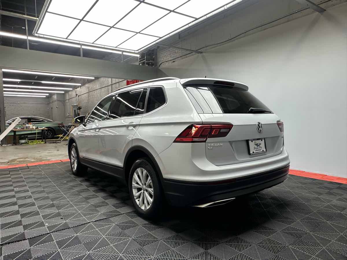2019 Volkswagen Tiguan SE photo 4