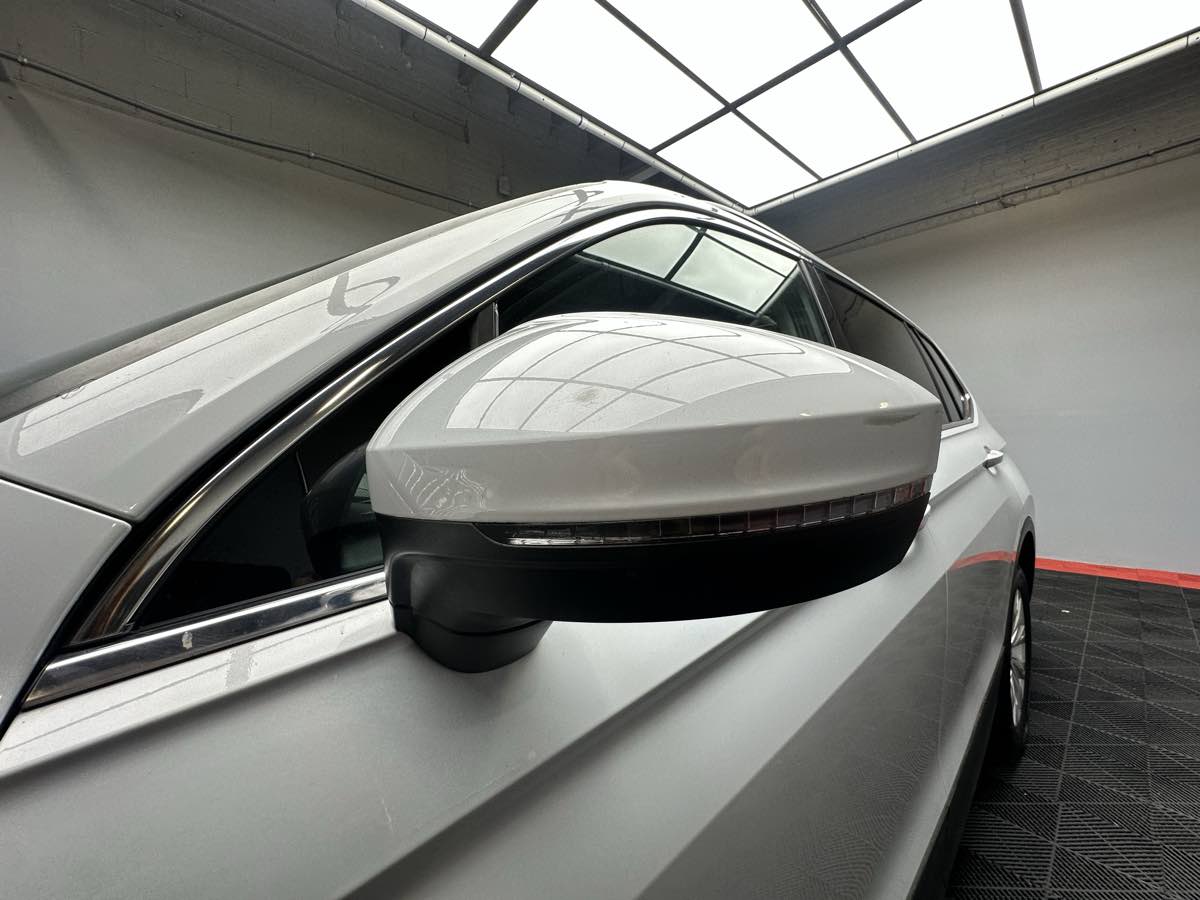 2019 Volkswagen Tiguan SE photo 8