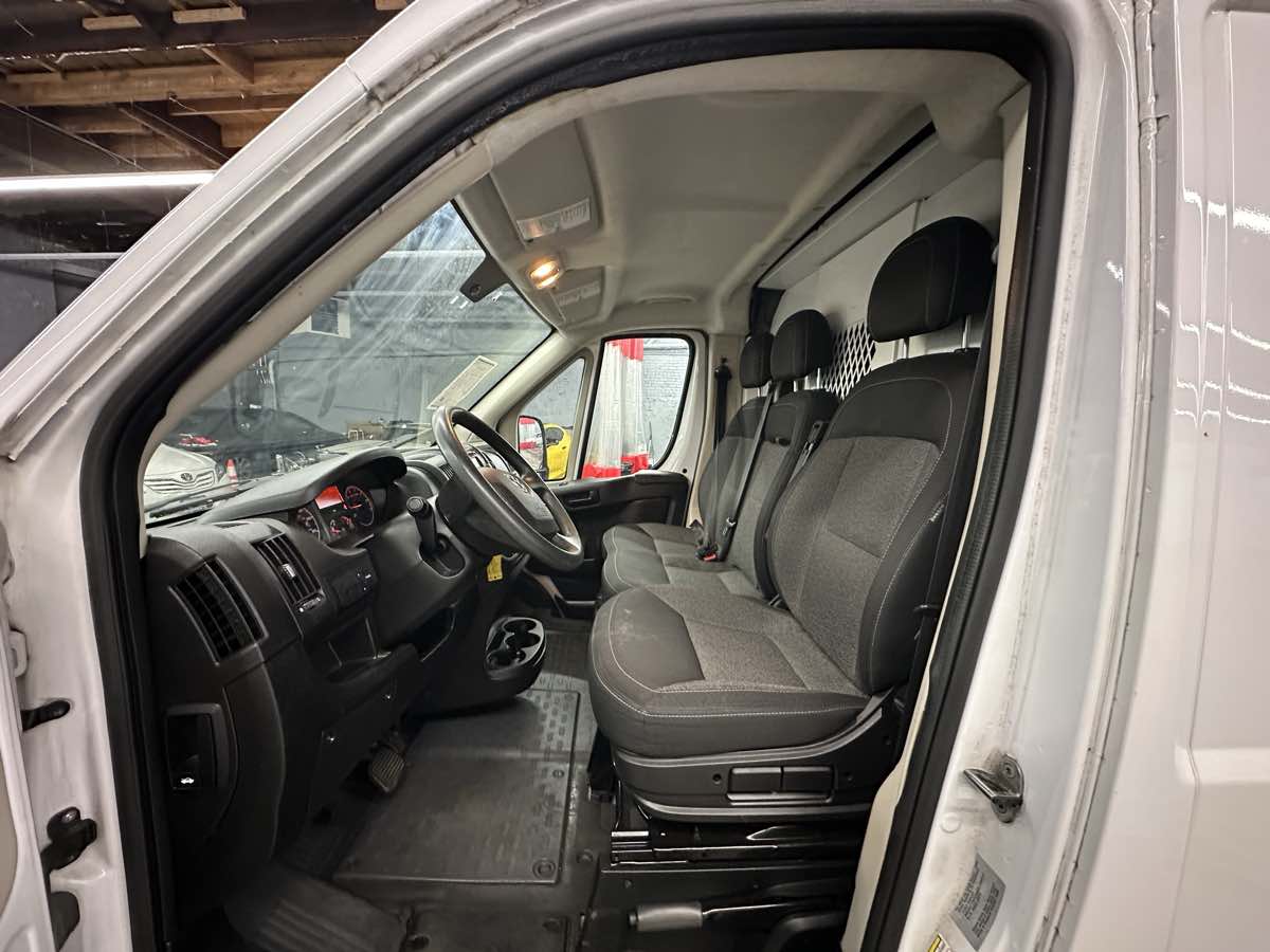 2017 Ram ProMaster 2500 photo 9