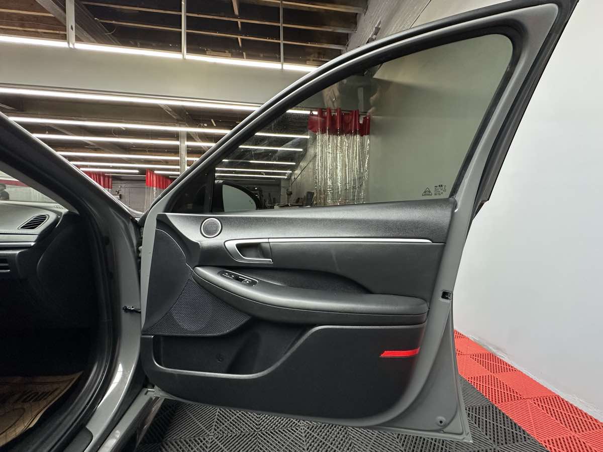 2021 Hyundai Sonata SEL photo 10