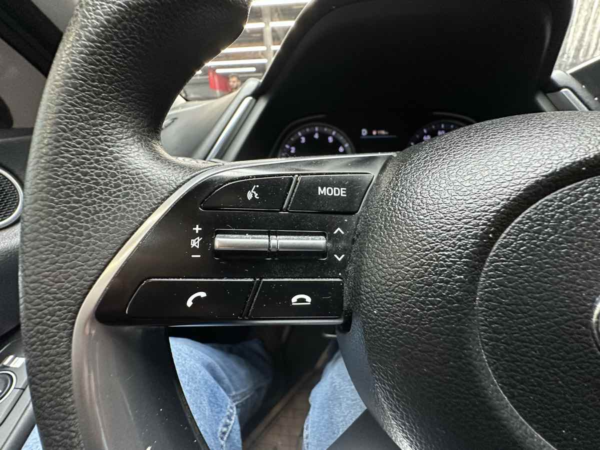 2021 Hyundai Sonata SEL photo 21