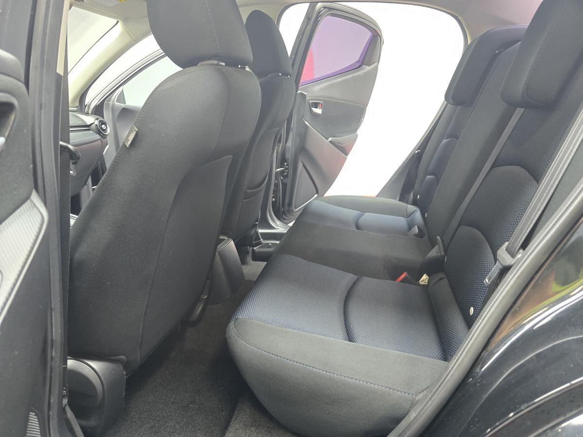 2016 Scion iA photo 13