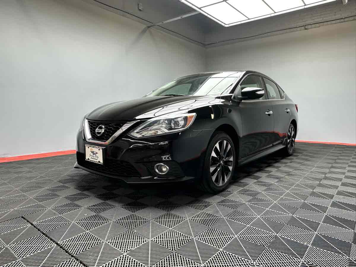 2017 Nissan Sentra SR Turbo photo 2