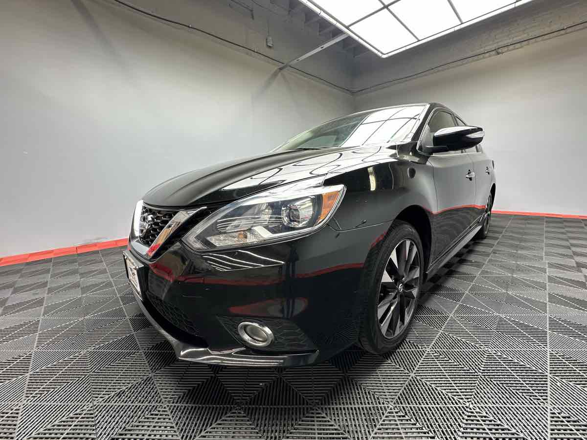 2017 Nissan Sentra SR Turbo photo 8