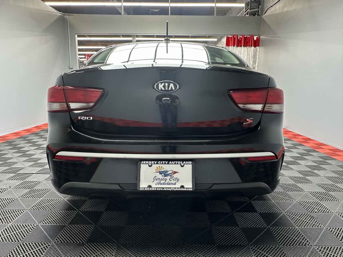 2021 Kia Rio S photo 5
