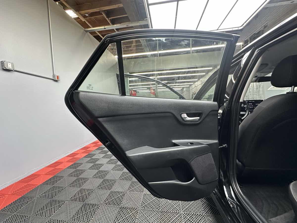 2021 Kia Rio S photo 12