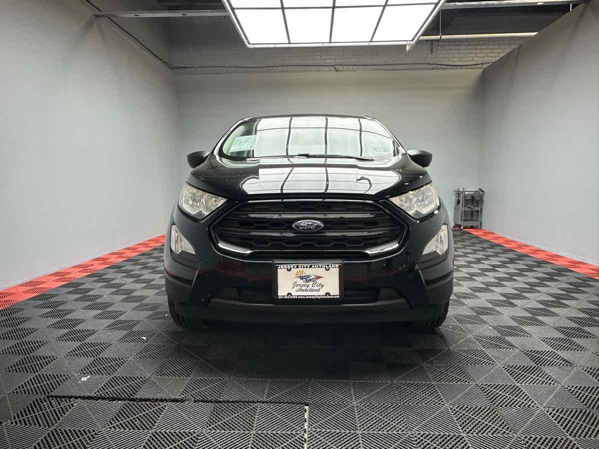 2019 Ford EcoSport S photo 2