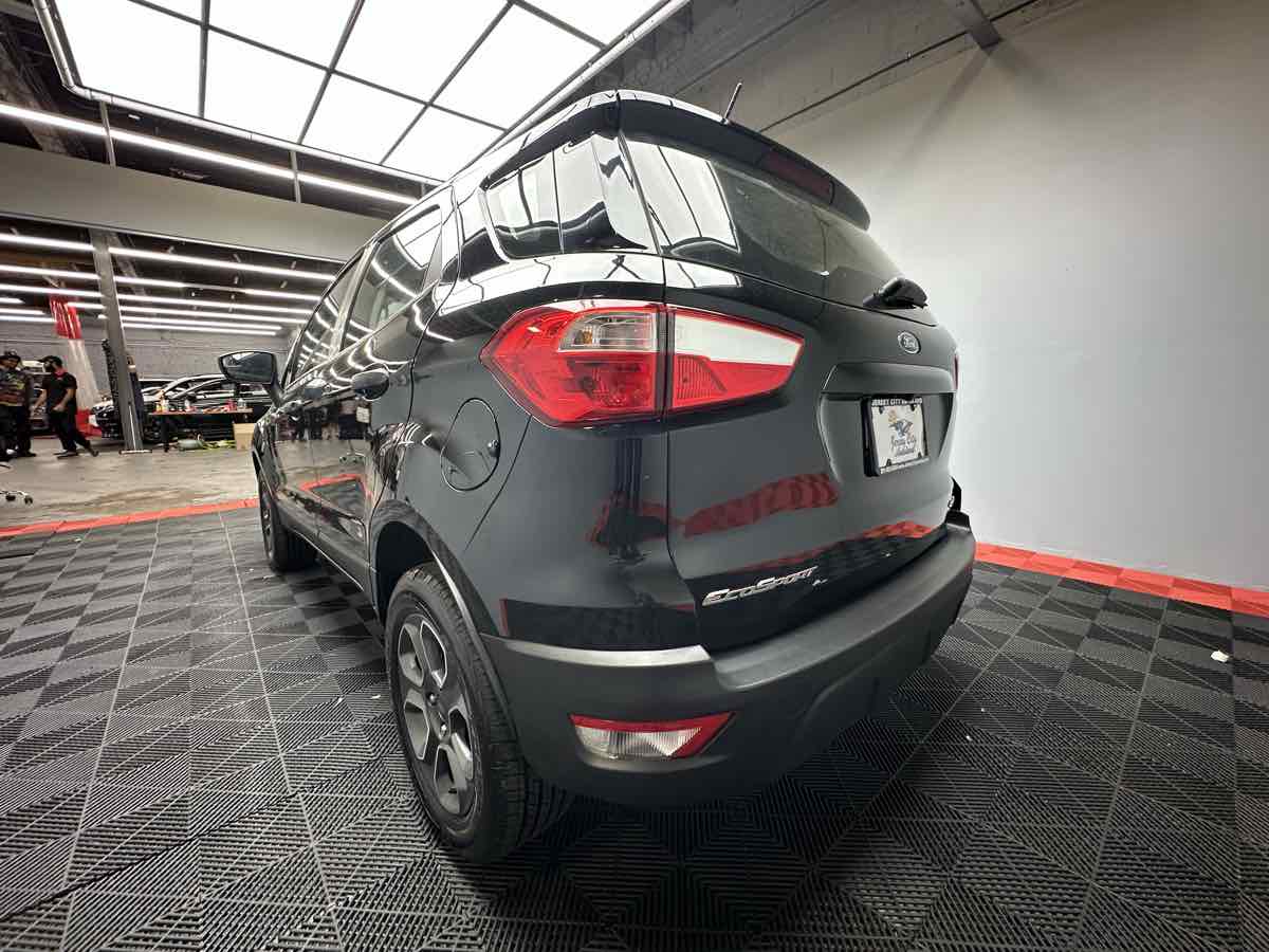 2019 Ford EcoSport S photo 10