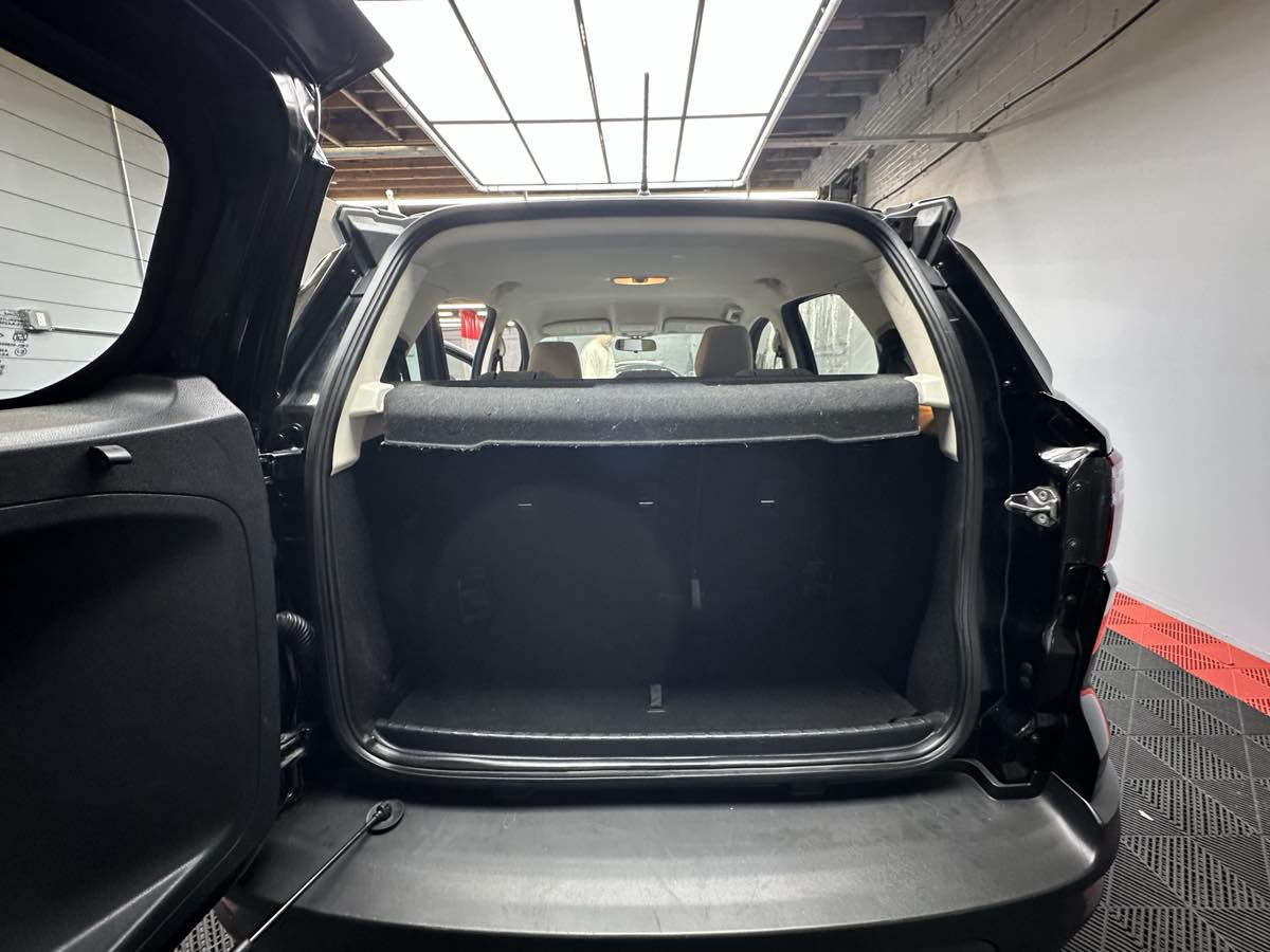 2019 Ford EcoSport S photo 15