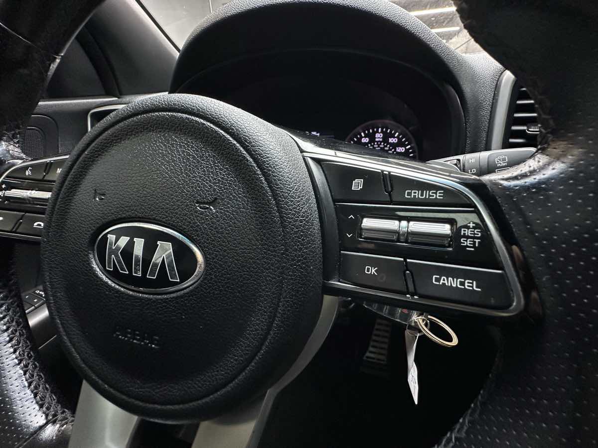 2020 Kia Sportage S photo 28