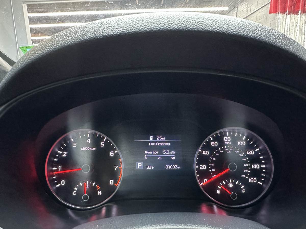 2020 Kia Sportage S photo 32