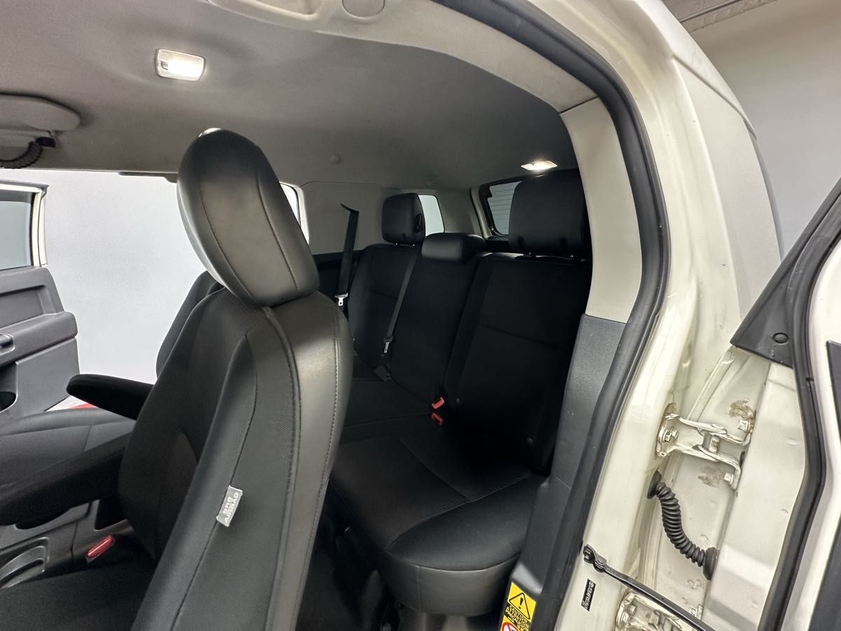 2012 Toyota FJ Cruiser Base photo 18