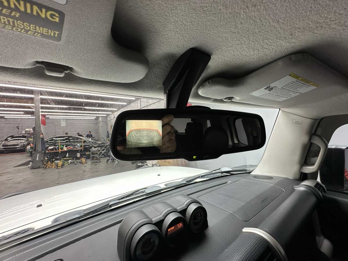2012 Toyota FJ Cruiser Base photo 23