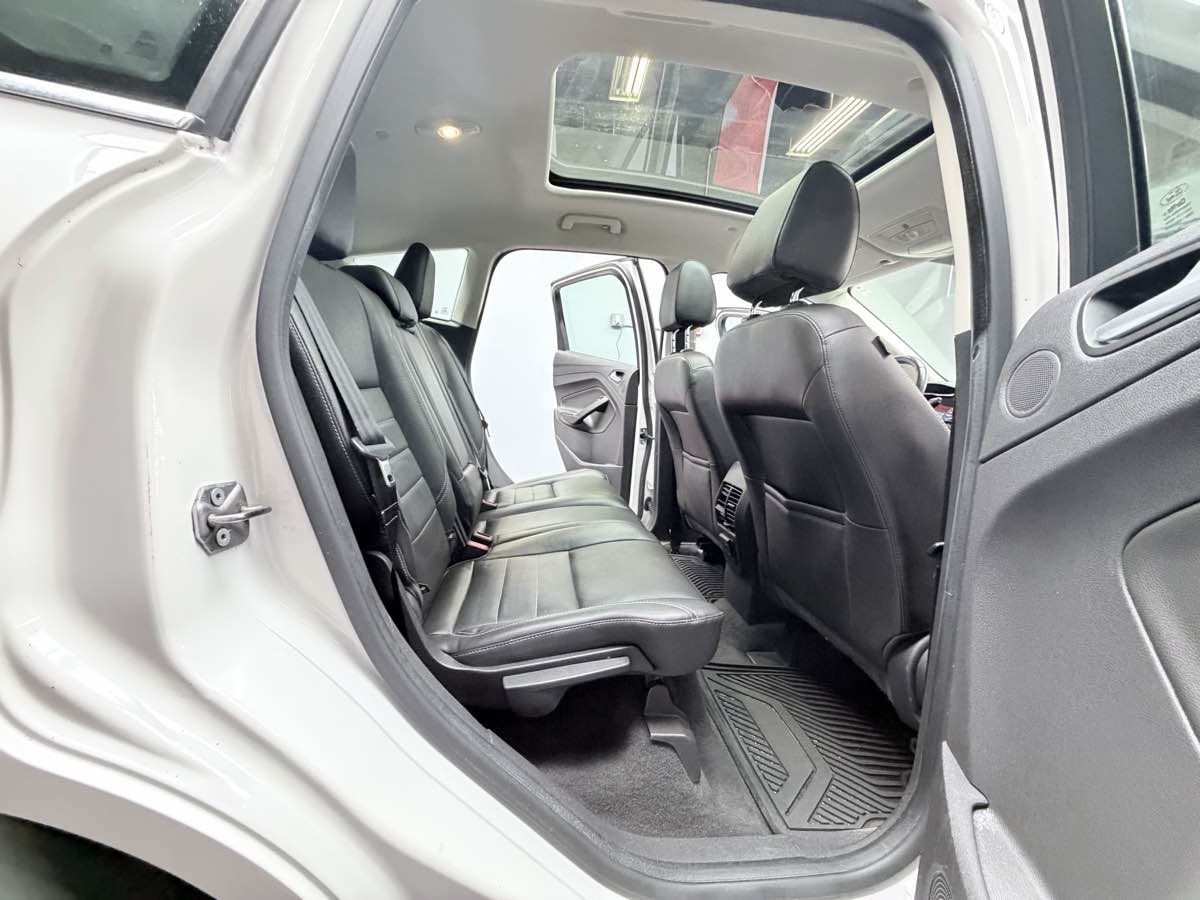 2013 Ford C-Max Energi SEL - Photo 23