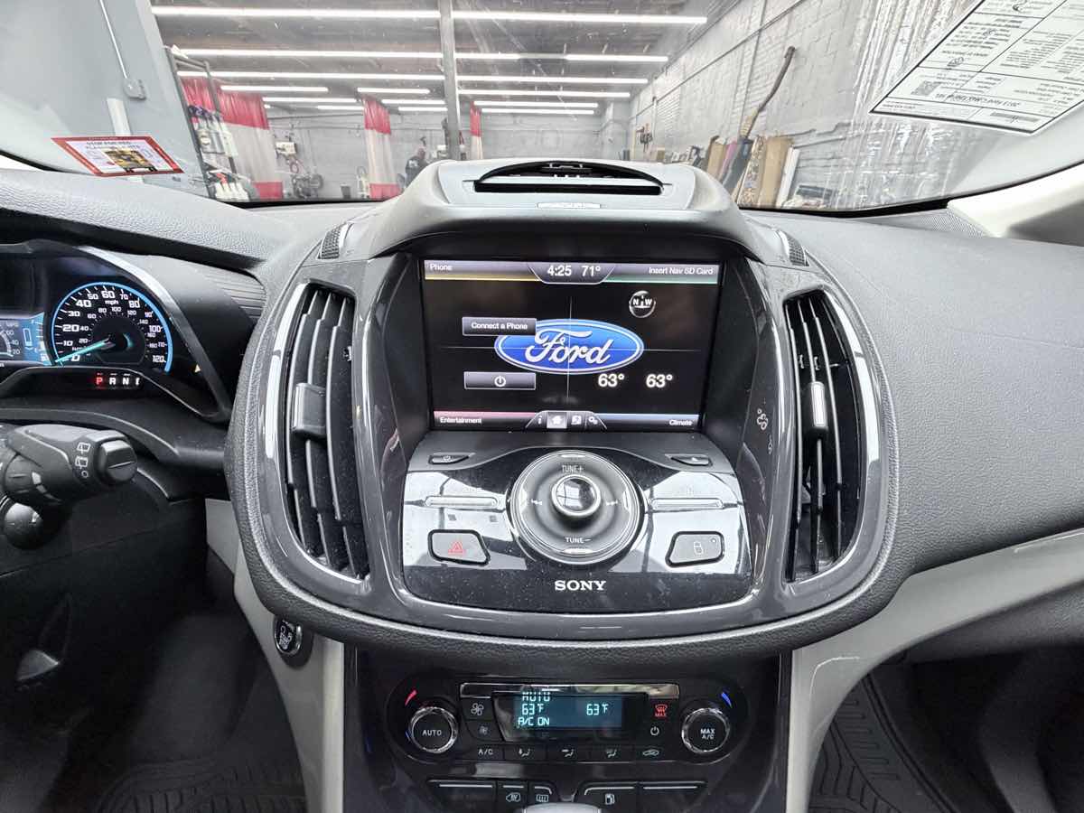 2013 Ford C-Max Energi SEL - Photo 31