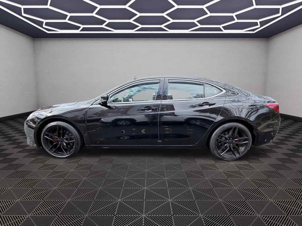 2017 Acura TLX Technology photo 4
