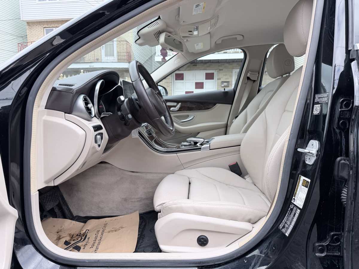 2015 Mercedes-Benz C-Class C300 - Photo 10