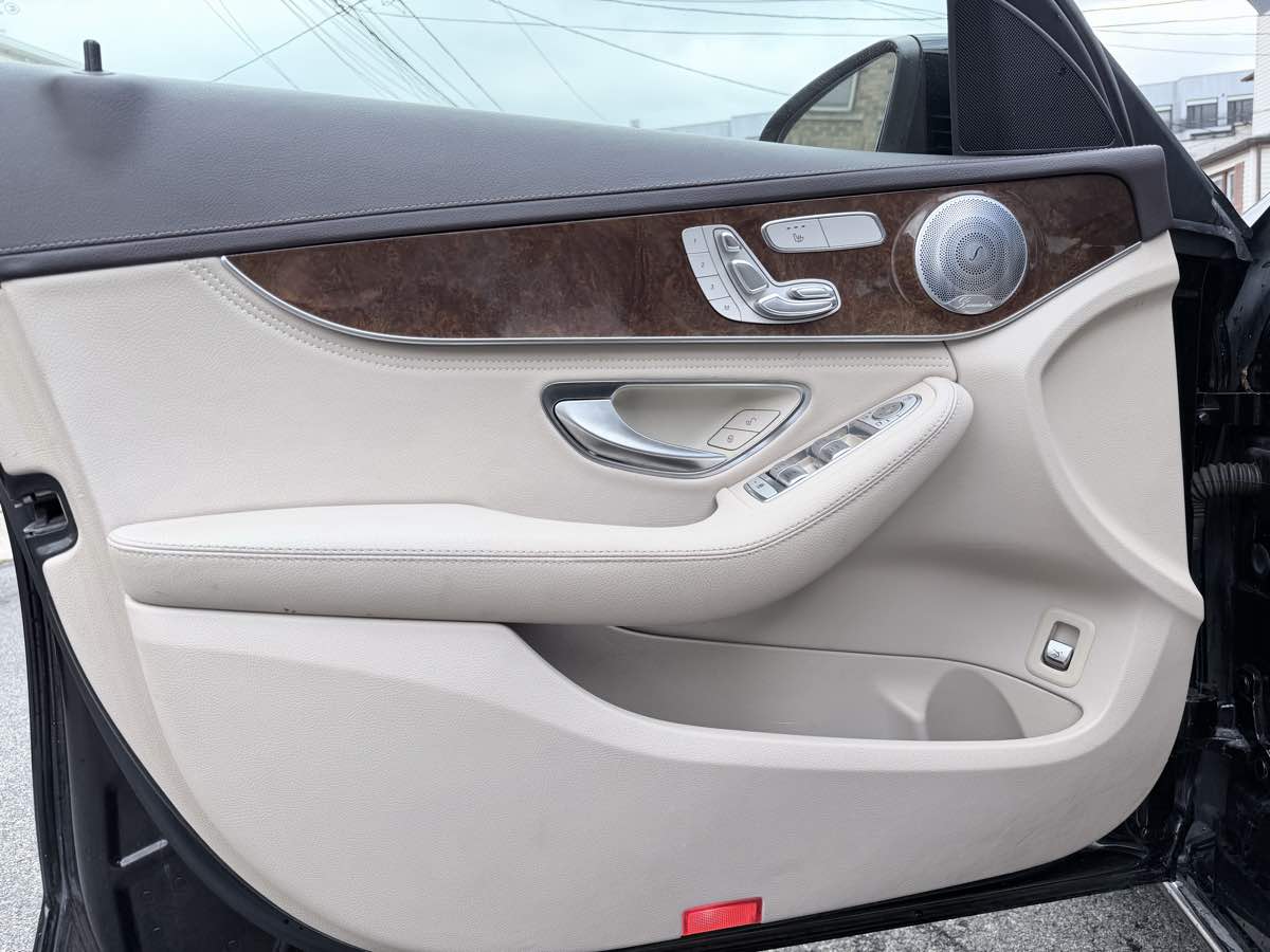 2015 Mercedes-Benz C-Class C300 - Photo 11