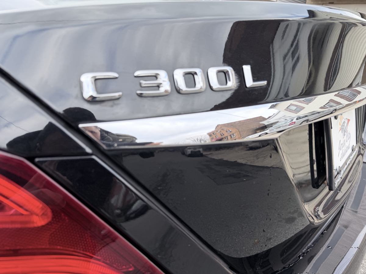 2015 Mercedes-Benz C-Class C300 - Photo 23