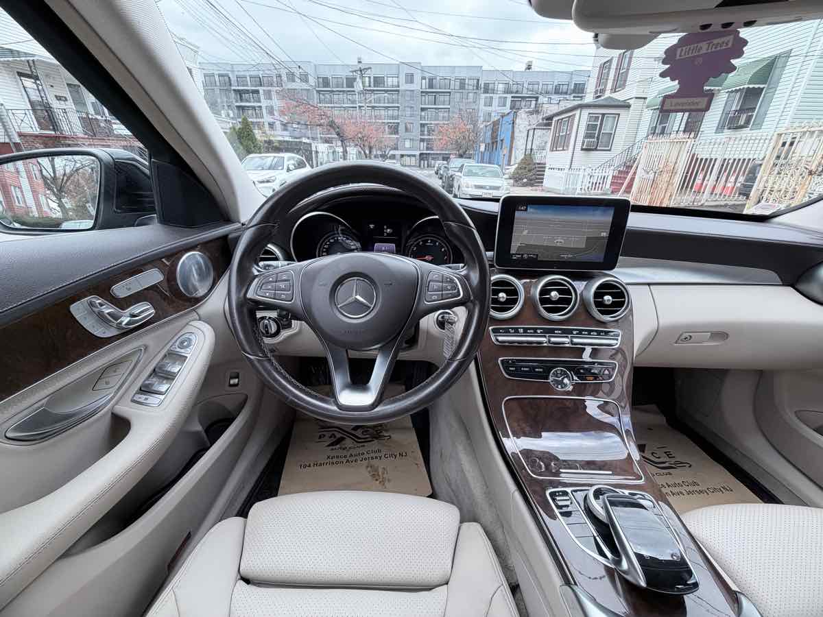 2015 Mercedes-Benz C-Class C300 - Photo 29