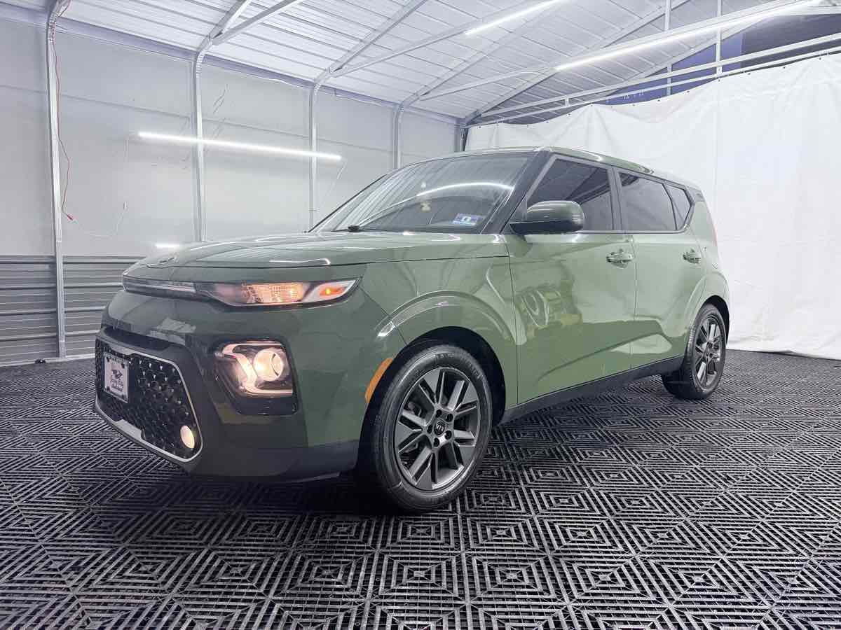 2020 Kia Soul EX - Photo 3