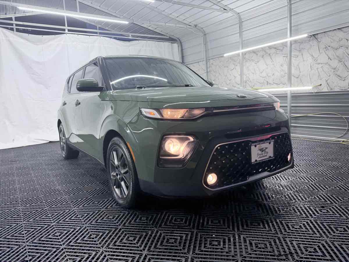 2020 Kia Soul EX - Photo 9