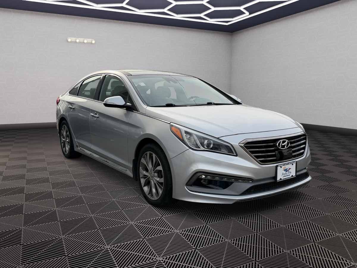 2015 Hyundai Sonata 2.0T Limited photo 3