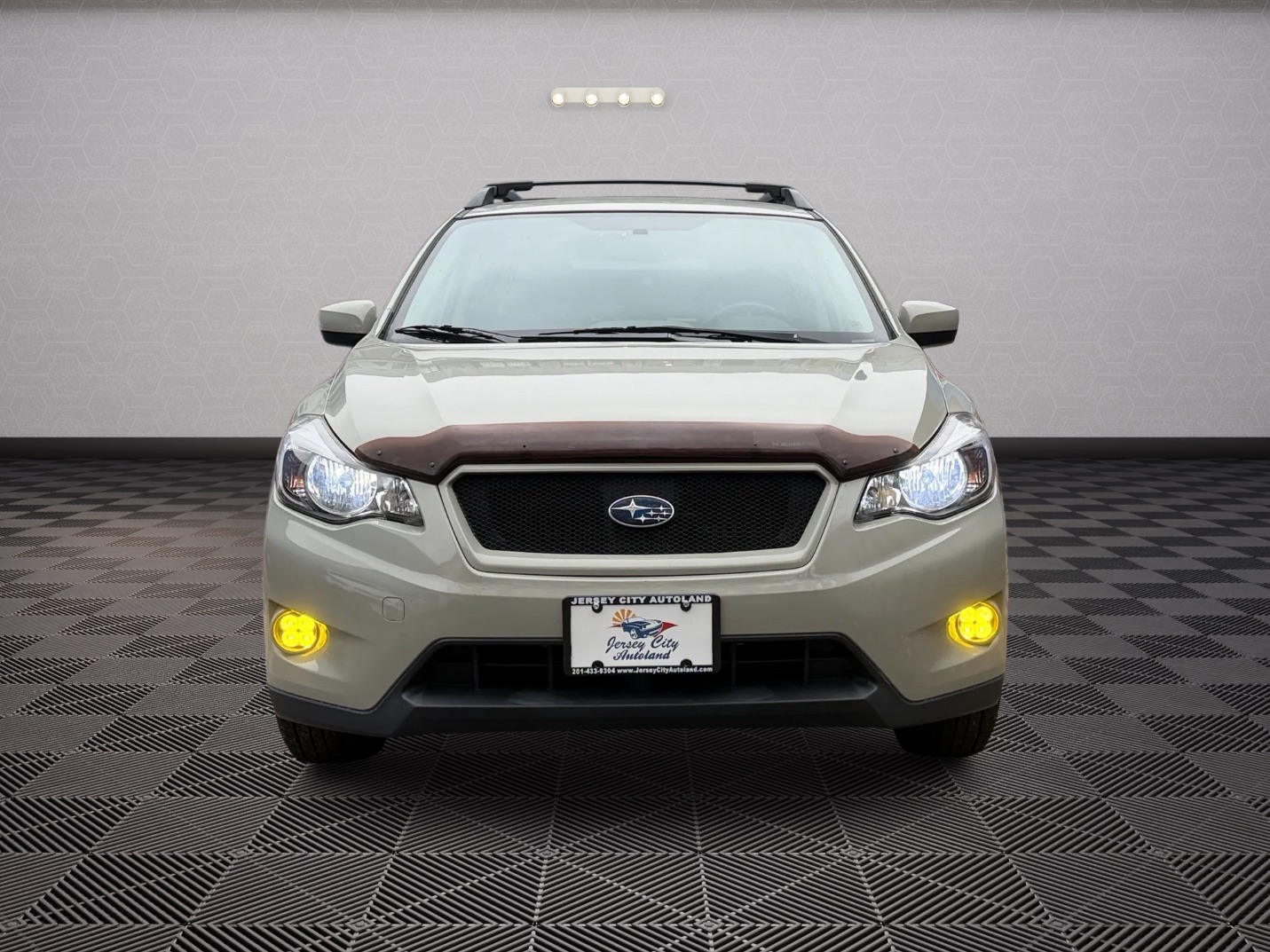2015 Subaru Crosstrek Premium photo 2